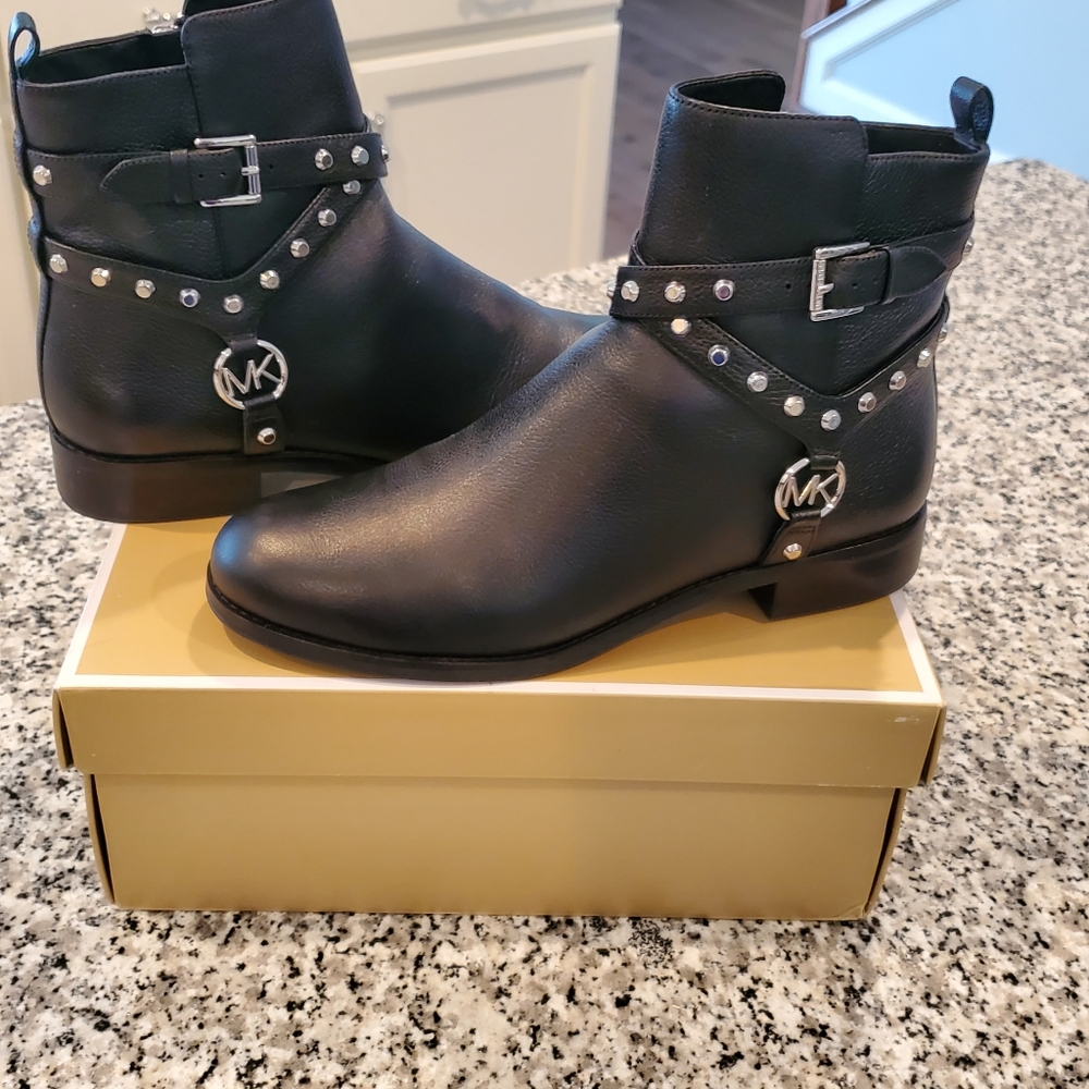 Michael Kors Black Leather Ankle Boot